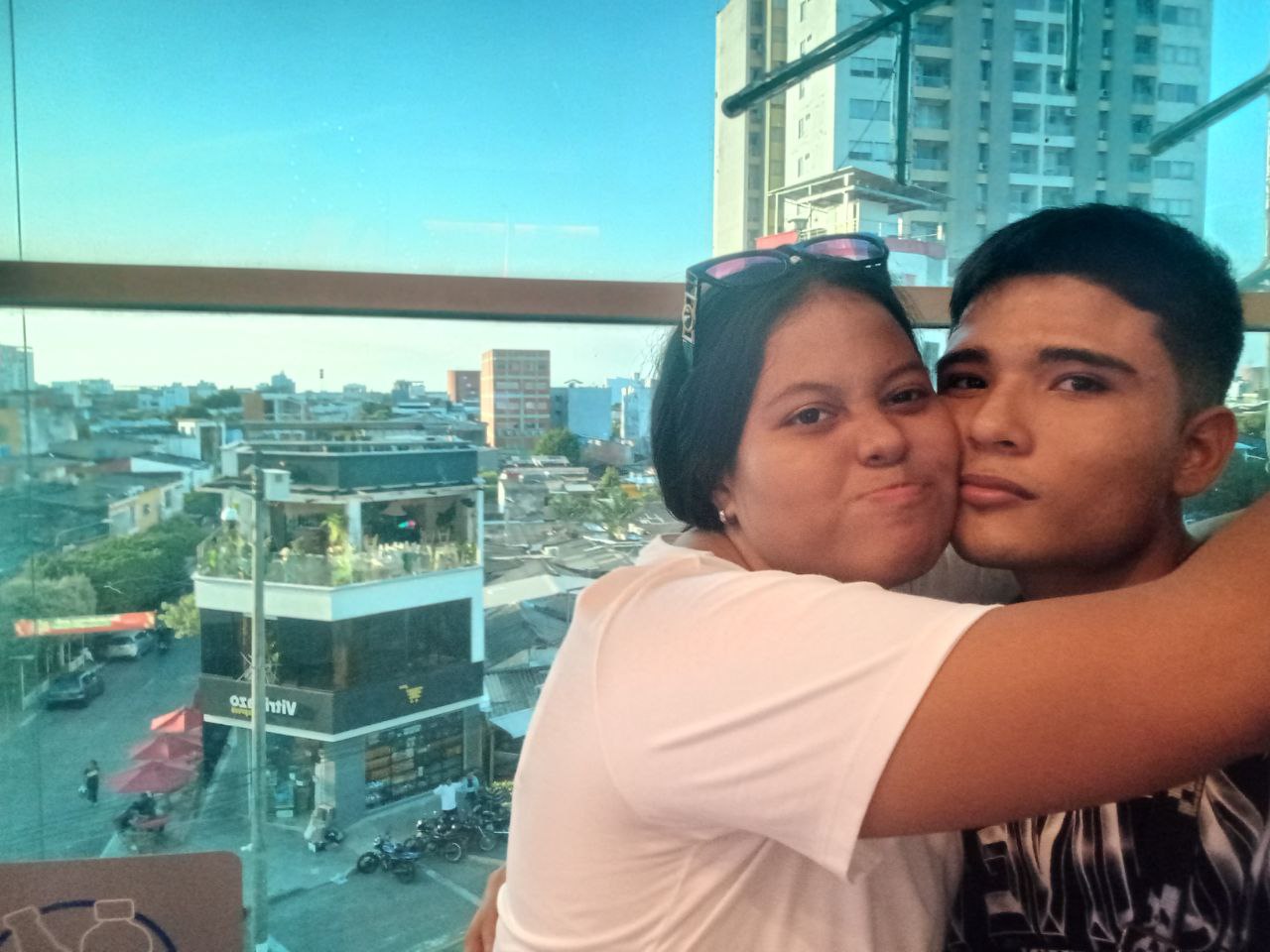 Nosotros 8